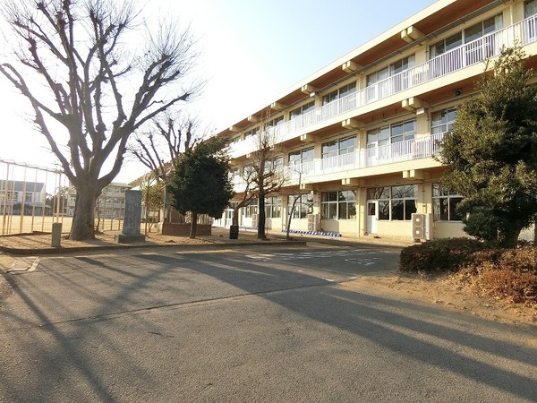 土浦市右籾の新築一戸建(土浦市立右籾小学校)