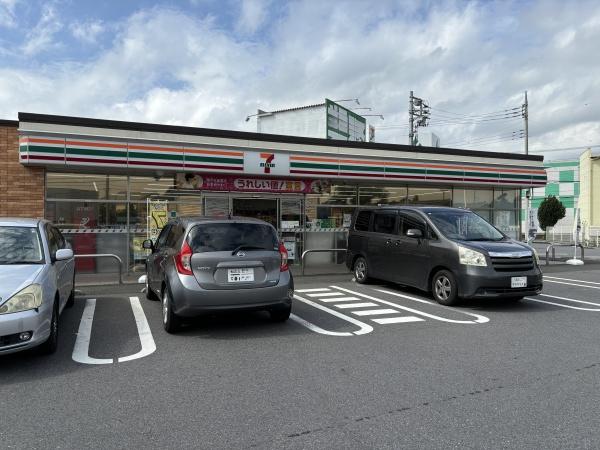 土浦市小岩田東第4　1号棟　新築分譲住宅(セブンイレブン土浦小岩田団地入口店)