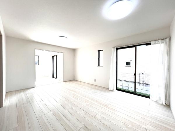 土浦市烏山４丁目の新築一戸建