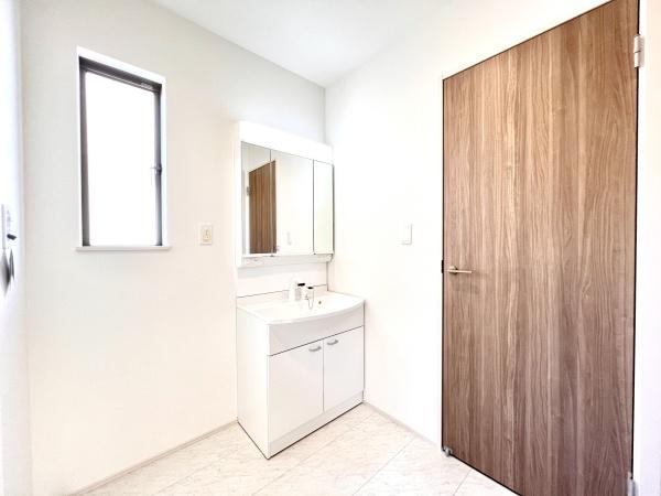 土浦市烏山４丁目の新築一戸建