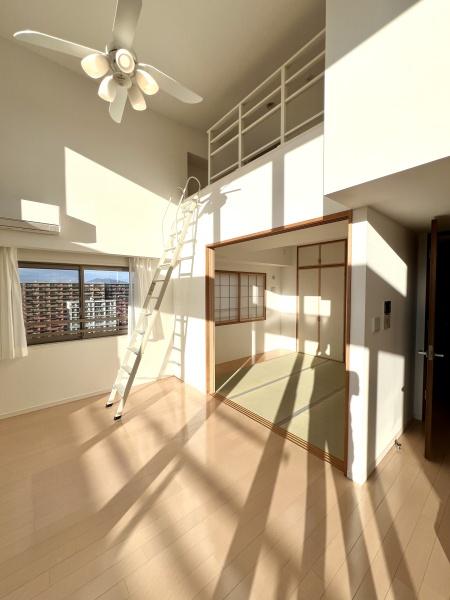 アデニウムつくば万博記念公園