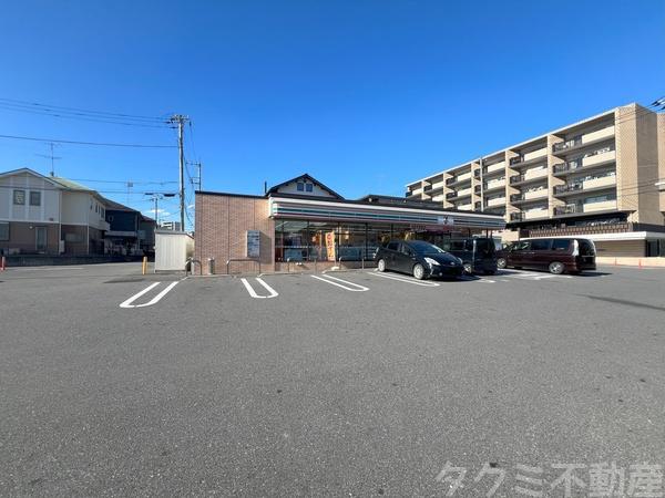 ブランズシティ守谷(セブン-イレブン守谷ひがし野１丁目店)