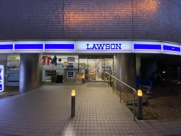 パレステュディオ五反田ステーションフロント(ローソン高輪三丁目店)
