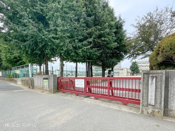 鎌ケ谷市丸山１丁目の土地(鎌ケ谷市立第二中学校)