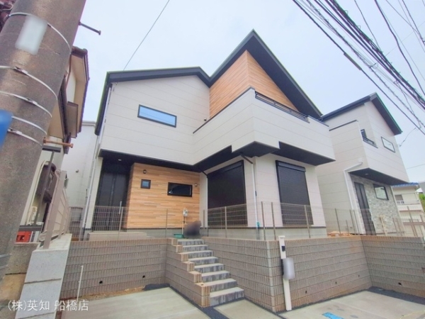 習志野市藤崎４丁目の新築一戸建