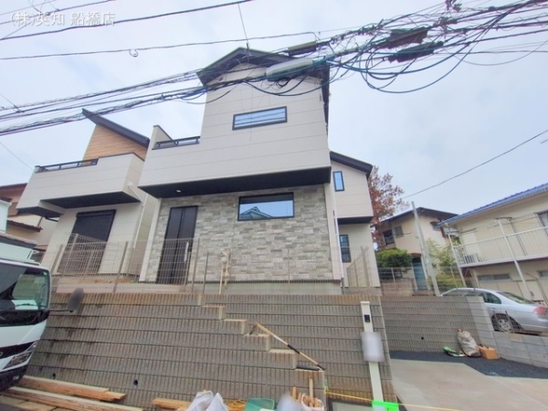 習志野市藤崎４丁目の新築一戸建