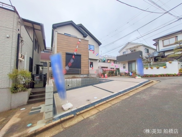 船橋市新高根４丁目の新築一戸建