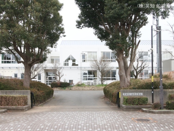 印西市高花5丁目の新築一戸建(印西市立高花小学校)