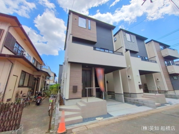 船橋市日の出１丁目の新築一戸建