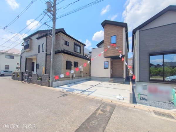 鎌ケ谷市くぬぎ山３丁目の新築一戸建