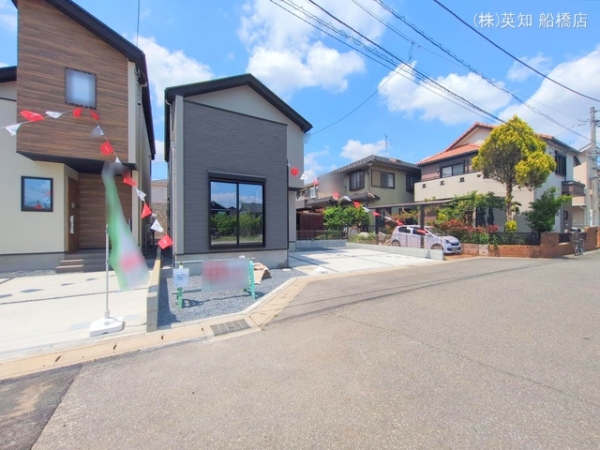 鎌ケ谷市くぬぎ山３丁目の新築一戸建