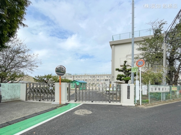鎌ケ谷市鎌ケ谷2丁目の新築一戸建(鎌ケ谷市立東部小学校)