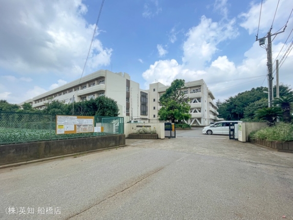 船橋市咲が丘4丁目の新築一戸建(船橋市立八木が谷中学校)