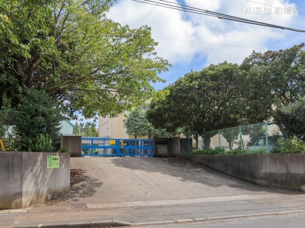 船橋市小室町の新築一戸建(船橋市立小室小学校)