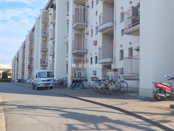 谷津遊園ハイツN棟