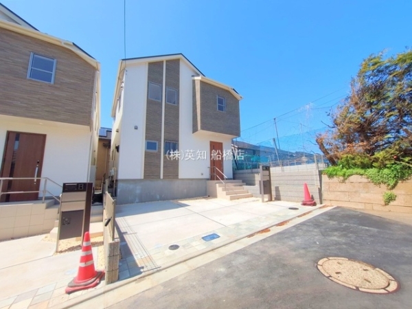 船橋市三咲８丁目の新築一戸建