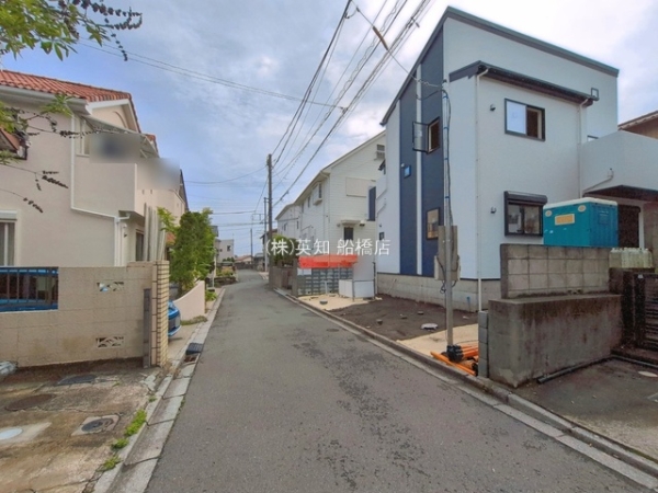 船橋市藤原７丁目の新築一戸建