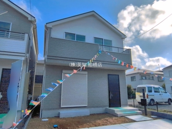 船橋市小室町の新築一戸建