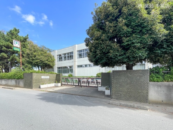 八千代市八千代台北13丁目の新築一戸建(八千代市立八千代台小学校)
