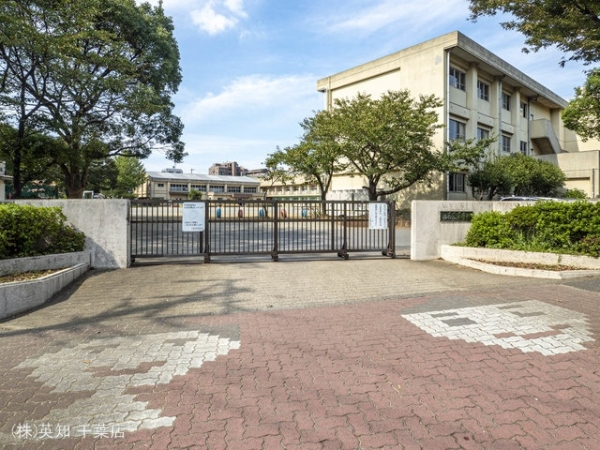 ライオンズマンション幕張本郷第三(千葉市立西の谷小学校)