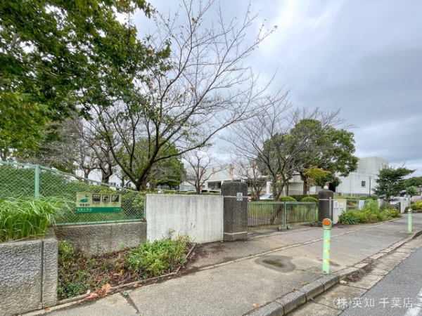 八千代市萱田の新築一戸建(八千代市立萱田小学校)
