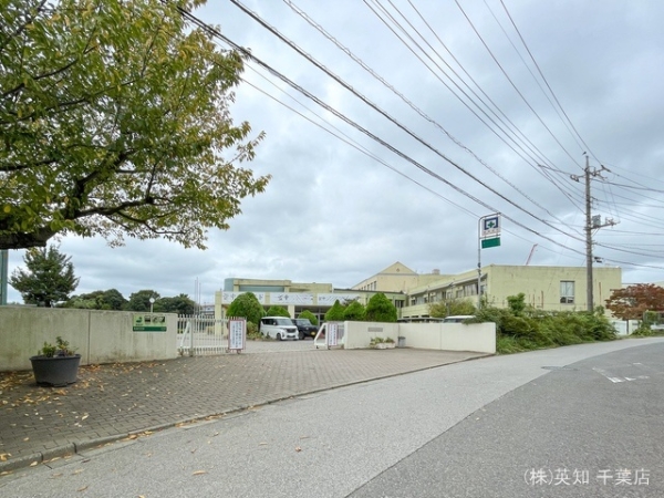 八千代市萱田の新築一戸建(八千代市立萱田中学校)