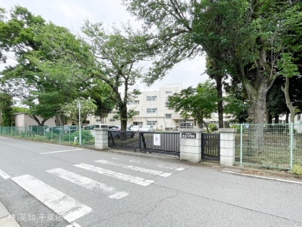 花見川団地7街区2号棟(千葉市立花見川中学校)