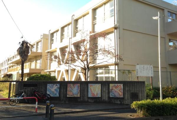 松戸市常盤平6丁目　事務所兼住宅(松戸市常盤平第二小学校)