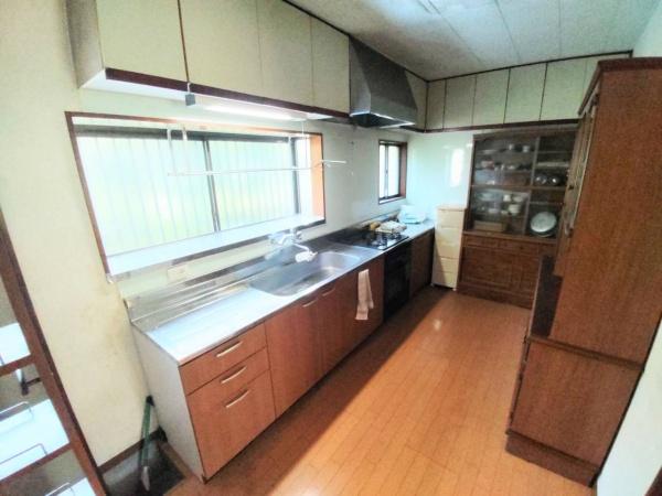 千葉市若葉区貝塚１丁目の中古一戸建て