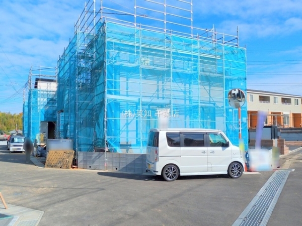 四街道市内黒田の新築一戸建