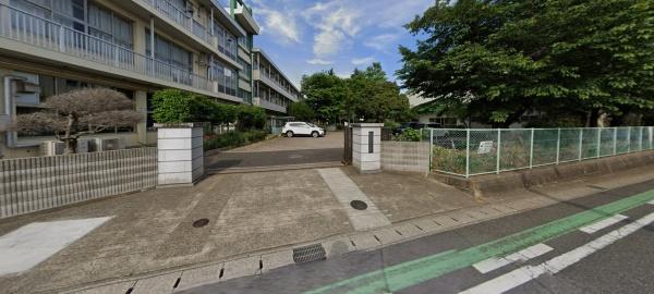千葉市若葉区小倉台四丁目　1号棟(千葉市立小倉小学校)