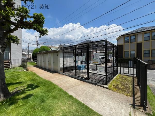 谷津遊園ハイツＩ棟106