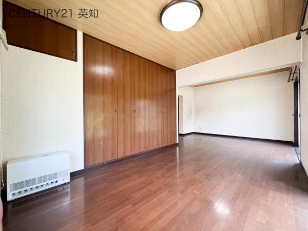谷津遊園ハイツＩ棟106