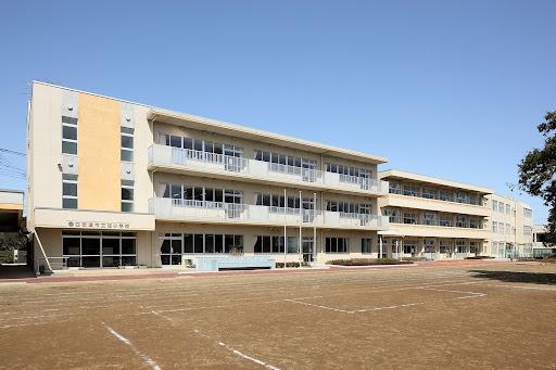 四街道市みそら４丁目の土地(四街道市立旭小学校)