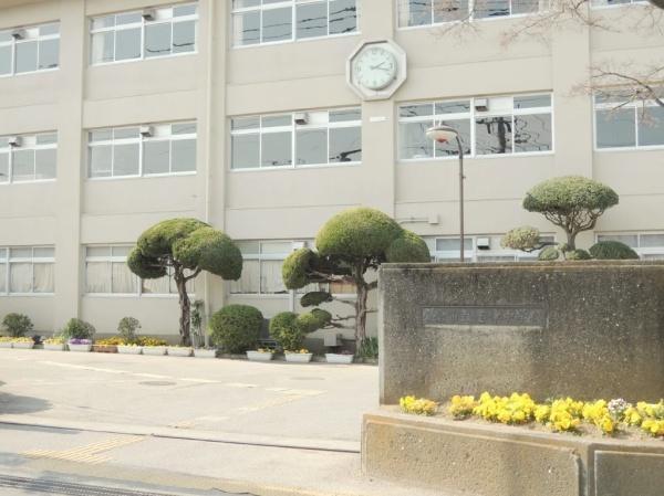 佐倉市上座の新築一戸建(佐倉市立志津中学校)