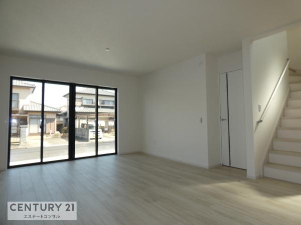 君津市大和田4丁目　新築一戸建て　2期　1号棟