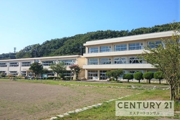 木更津市大久保４丁目の土地(木更津市立波岡小学校)