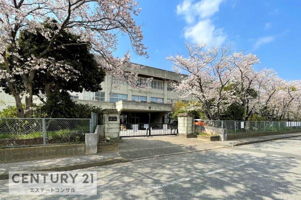君津市中野２丁目の中古一戸建て(君津市立周西小学校)