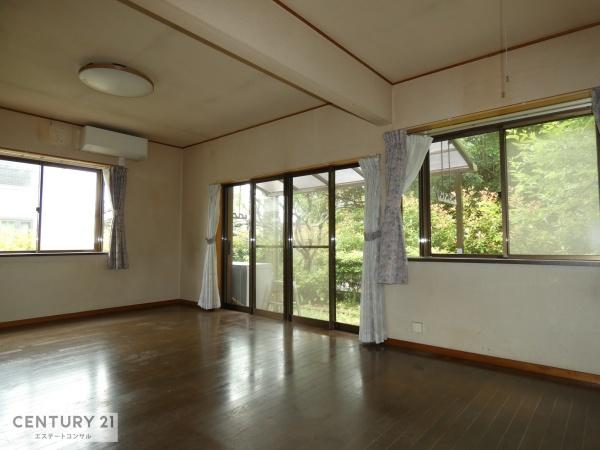 君津市中野2丁目　中古一戸建て