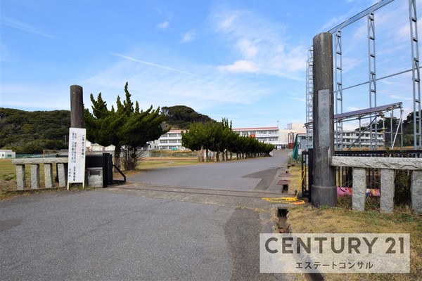 富津市岩瀬　新築一戸建て　第1　2号棟(富津市立大佐和中学校)