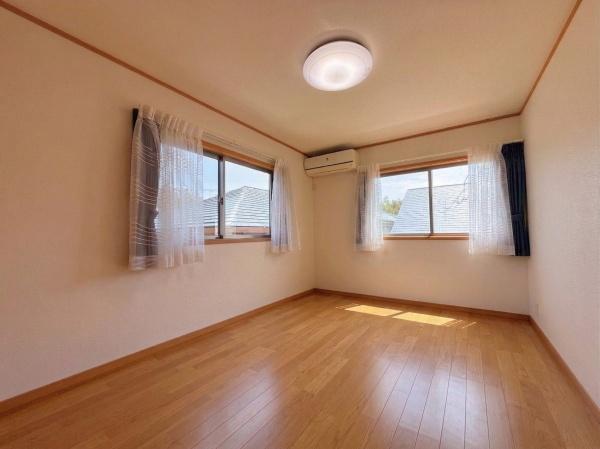 箕面市小野原東５丁目の中古一戸建て