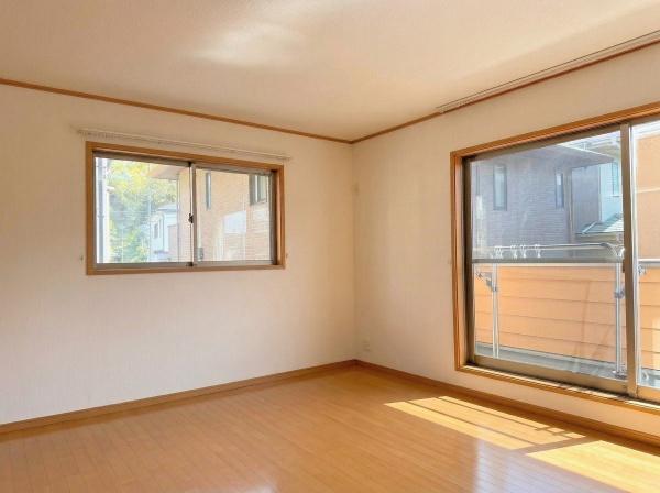 箕面市小野原東５丁目の中古一戸建て
