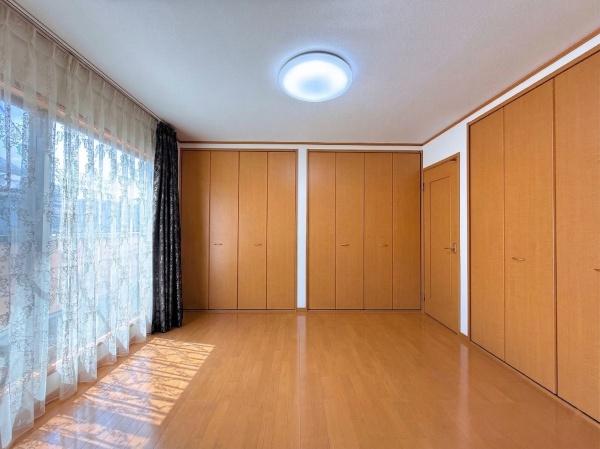 箕面市小野原東５丁目の中古一戸建て
