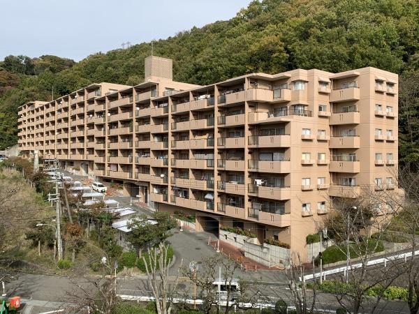 サンロイヤル池田バードヒルズ３号館