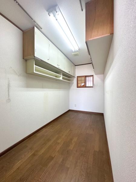 箕面市箕面２丁目の中古一戸建て