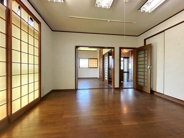 箕面市箕面２丁目の中古一戸建て