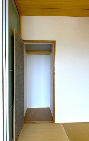 箕面粟生第四住宅5号棟