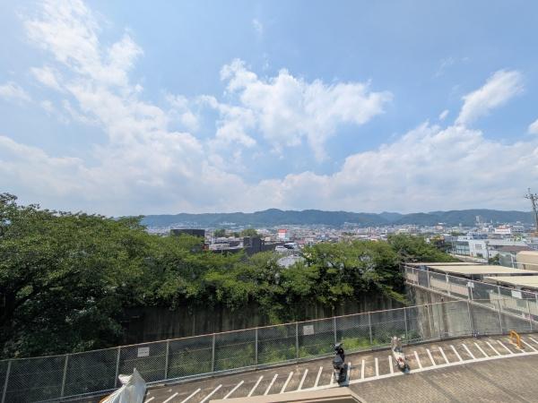 サンロイヤル箕面コスモ1号館