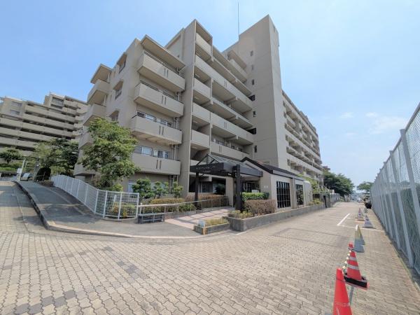 サンロイヤル箕面コスモ1号館