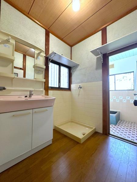 箕面市箕面２丁目の中古一戸建て